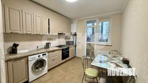 3-к квартира, вторичка, 73м2, 1/9 этаж