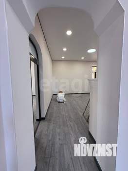 4-к квартира, вторичка, 105м2, 1/2 этаж