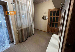 4-к квартира, вторичка, 105м2, 1/1 этаж