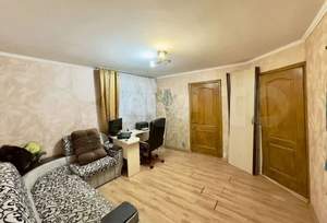 2-к квартира, вторичка, 45м2, 1/1 этаж