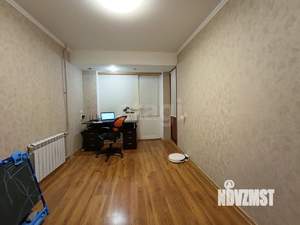 4-к квартира, вторичка, 80м2, 3/5 этаж