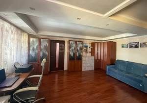 1-к квартира, вторичка, 42м2, 5/5 этаж