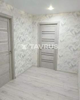 2-к квартира, вторичка, 43м2, 1/5 этаж