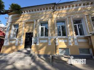 4-к квартира, вторичка, 105м2, 1/2 этаж