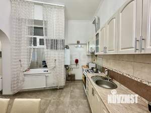 2-к квартира, вторичка, 65м2, 2/2 этаж