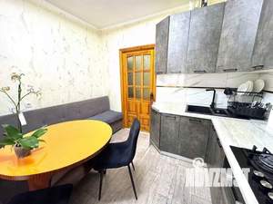 3-к квартира, вторичка, 73м2, 8/10 этаж