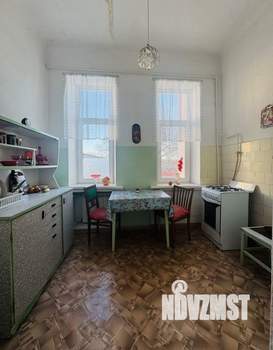 4-к квартира, вторичка, 75м2, 3/3 этаж