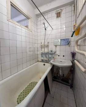 3-к квартира, вторичка, 62м2, 2/5 этаж