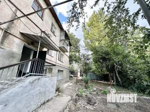 2-к квартира, вторичка, 42м2, 1/3 этаж