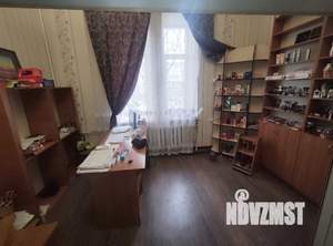 2-к квартира, вторичка, 68м2, 1/1 этаж
