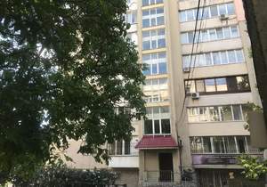 3-к квартира, вторичка, 80м2, 1/9 этаж