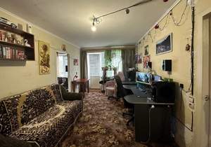 3-к квартира, вторичка, 56м2, 5/5 этаж