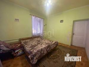 2-к квартира, вторичка, 60м2, 1/1 этаж