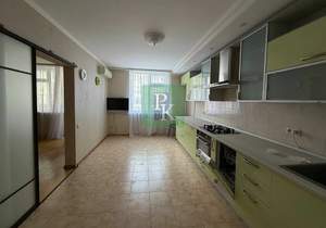 2-к квартира, вторичка, 80м2, 3/9 этаж