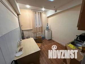 4-к квартира, вторичка, 112м2, -1/3 этаж