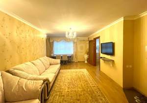 3-к квартира, вторичка, 73м2, 1/10 этаж