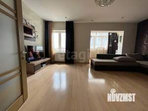 5-к квартира, вторичка, 181м2, 4/4 этаж