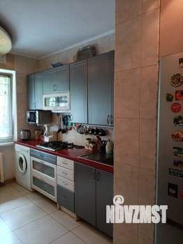 3-к квартира, вторичка, 80м2, 1/9 этаж