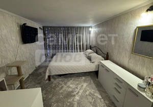 4-к квартира, вторичка, 156м2, 1/1 этаж