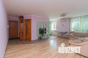 3-к квартира, вторичка, 58м2, 2/5 этаж