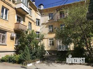 2-к квартира, вторичка, 64м2, 3/3 этаж