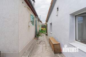 2-к квартира, вторичка, 30м2, 1/1 этаж