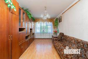 2-к квартира, вторичка, 56м2, 1/9 этаж