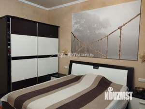 4-к квартира, вторичка, 220м2, 2/3 этаж