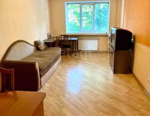3-к квартира, вторичка, 58м2, 3/5 этаж