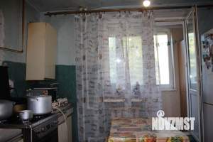 2-к квартира, вторичка, 49м2, 1/5 этаж