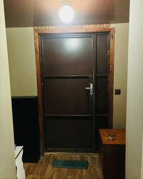 2-к квартира, вторичка, 53м2, 1/1 этаж
