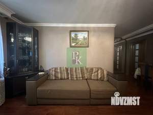 3-к квартира, вторичка, 56м2, 5/5 этаж