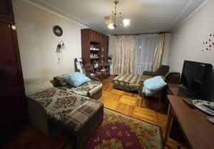 3-к квартира, вторичка, 70м2, 1/5 этаж