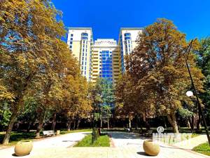 4-к квартира, вторичка, 151м2, 19/19 этаж