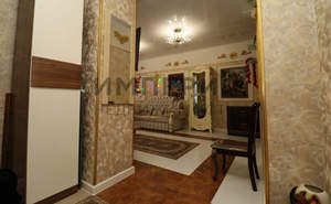 2-к квартира, вторичка, 70м2, 1/2 этаж