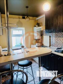 2-к квартира, вторичка, 53м2, 1/1 этаж