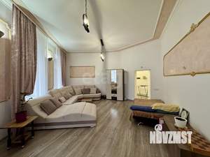 3-к квартира, вторичка, 65м2, 2/2 этаж