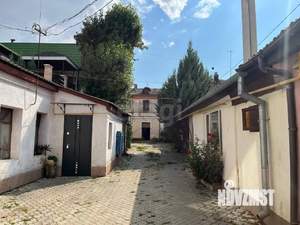 3-к квартира, вторичка, 71м2, 1/1 этаж