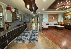 3-к квартира, вторичка, 119м2, 6/8 этаж