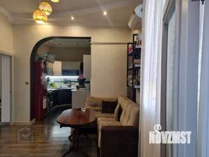 3-к квартира, вторичка, 67м2, 1/1 этаж