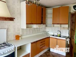 3-к квартира, вторичка, 72м2, 6/9 этаж