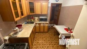 2-к квартира, вторичка, 54м2, 1/9 этаж