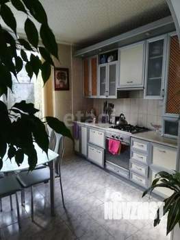 3-к квартира, вторичка, 70м2, 1/1 этаж