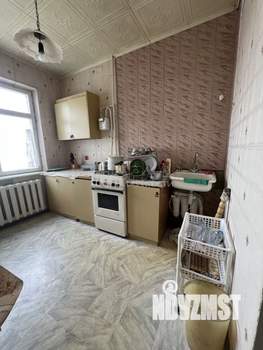 3-к квартира, вторичка, 68м2, 8/9 этаж