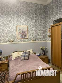 4-к квартира, вторичка, 90м2, 1/1 этаж