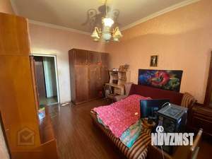 2-к квартира, вторичка, 52м2, 1/9 этаж