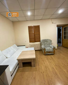 3-к квартира, вторичка, 70м2, 1/1 этаж