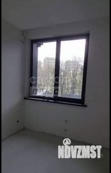 Студия квартира, вторичка, 52м2, 2/18 этаж