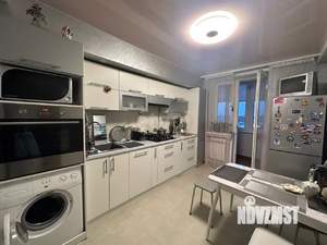 3-к квартира, вторичка, 68м2, 8/10 этаж
