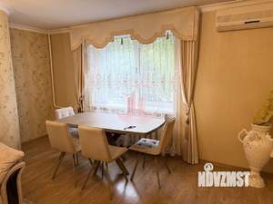 3-к квартира, вторичка, 72м2, 1/9 этаж
